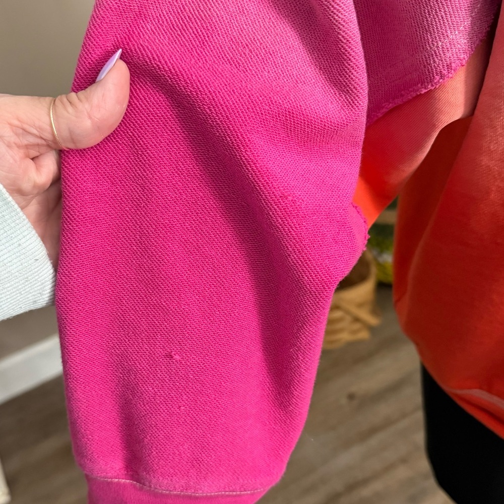 Vernacular • Wave Color Block Sweatshirt - Picture 10 of 12